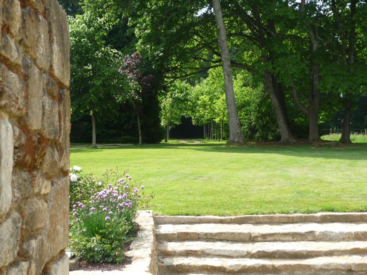 Hotel Le Domaine De La Ferriere Buleon Exterior photo